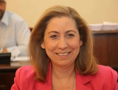 Ξενογιαννακοπούλου: «8.000 θα είναι οι προσλήψεις στο Δημόσιο στο τέλος της χρονιάς»